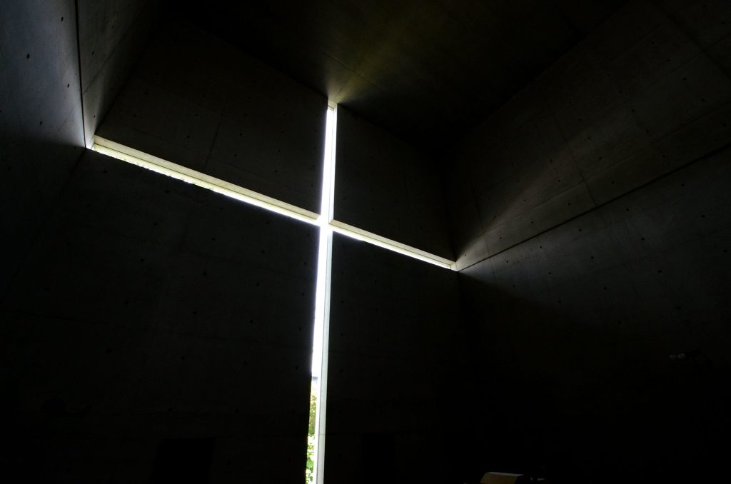 17961176962_6888ef5d05_k